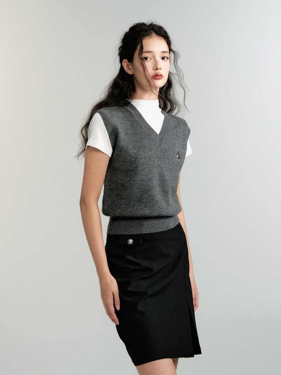 Simple Middle High-Waist Plain Skirt