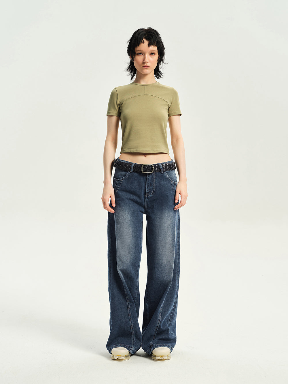 Crew-neck Cropped Plain T-shirt