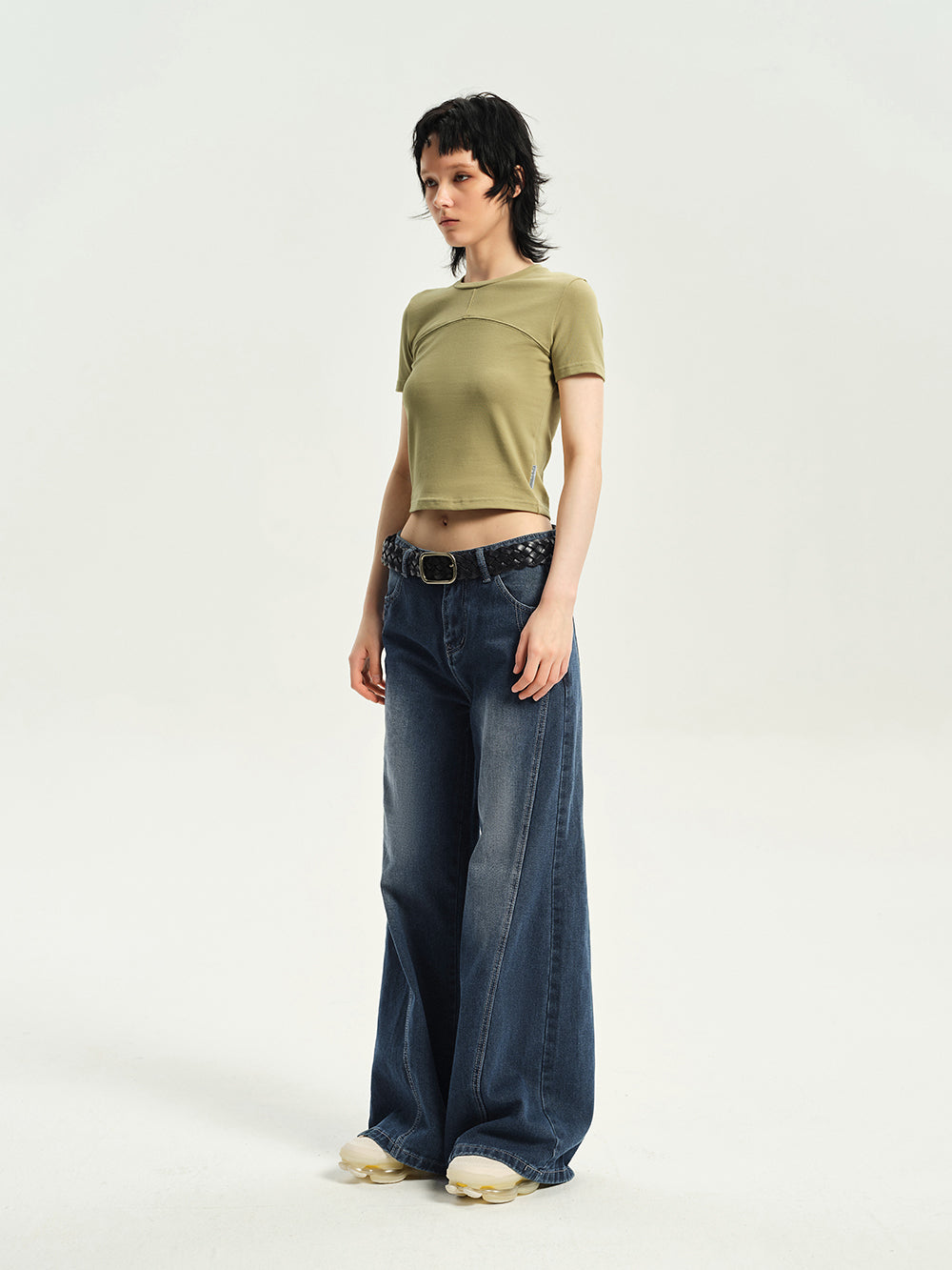 Crew-neck Cropped Plain T-shirt