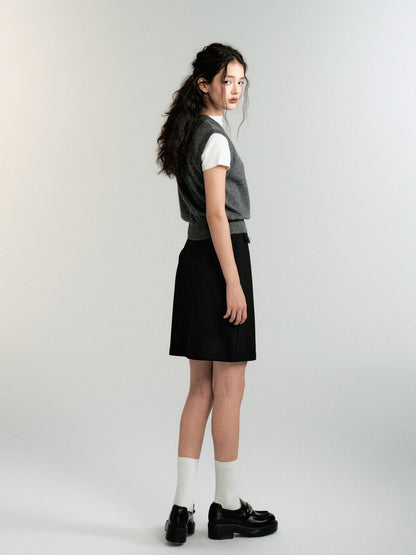 Simple Middle High-Waist Plain Skirt