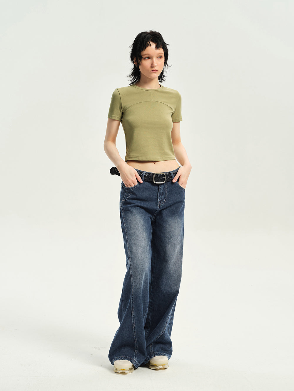 Crew-neck Cropped Plain T-shirt