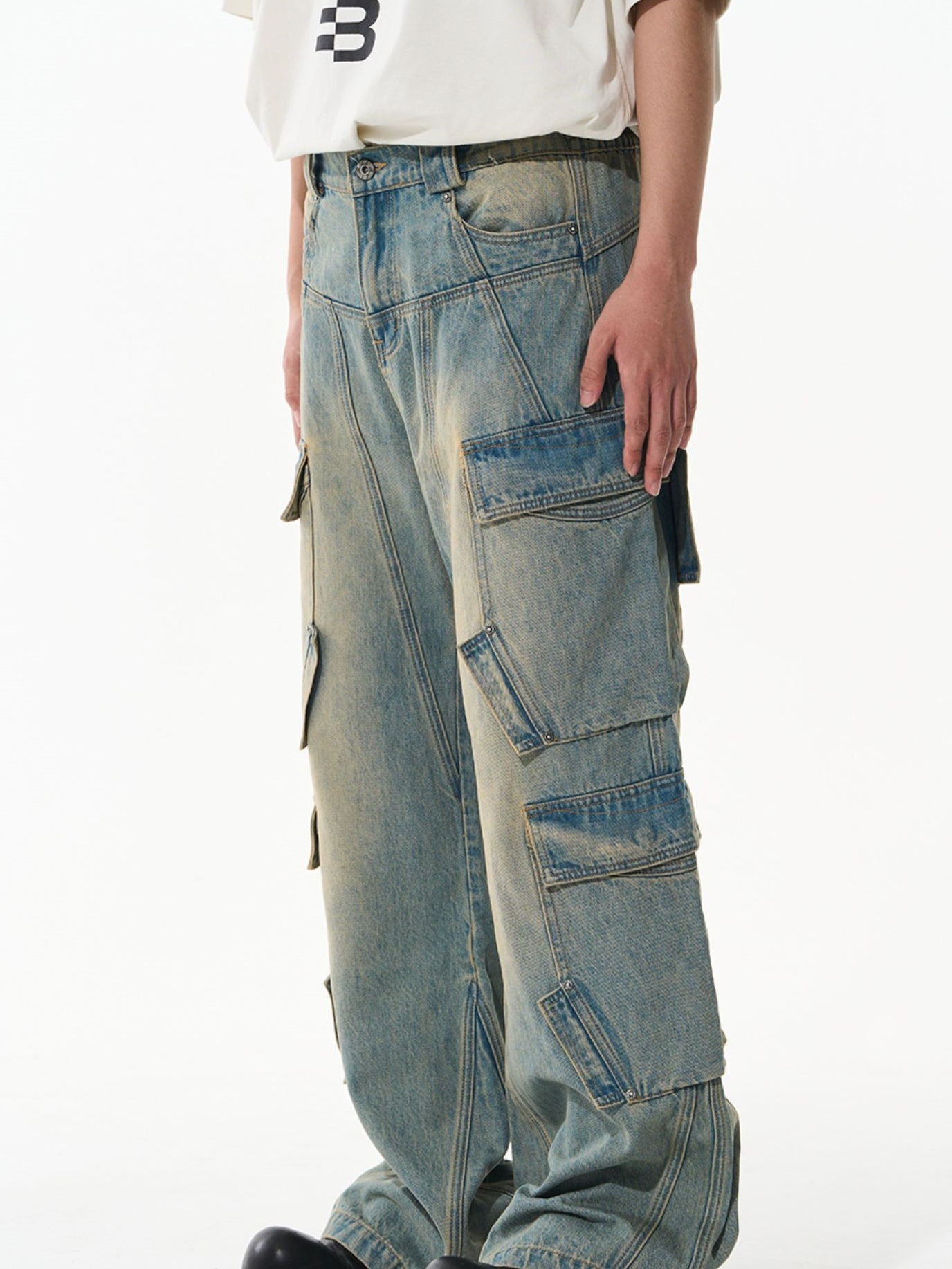 Faded Wide-Leg Side-Pocket Denim Pants