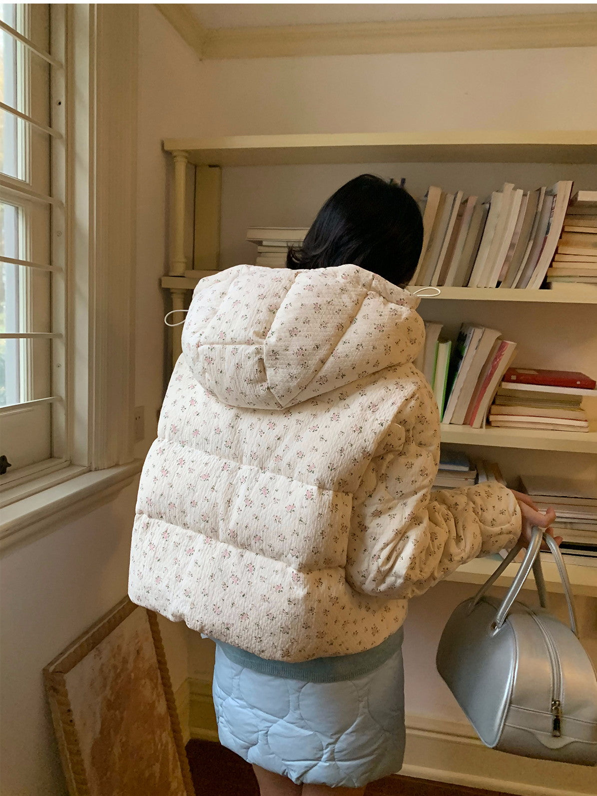 Colaire à collier debout du coton rétro en bas