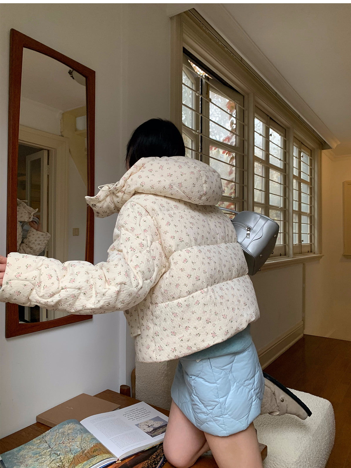 Colaire à collier debout du coton rétro en bas