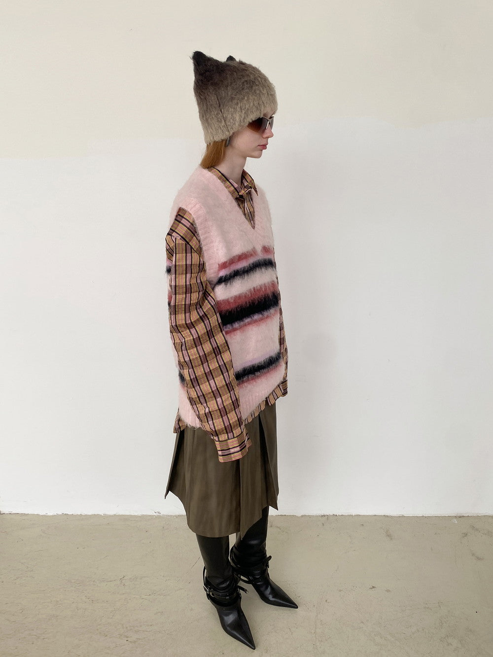 Unisex Border Mohair-Knit Retro V-Neck Fluffily Vest