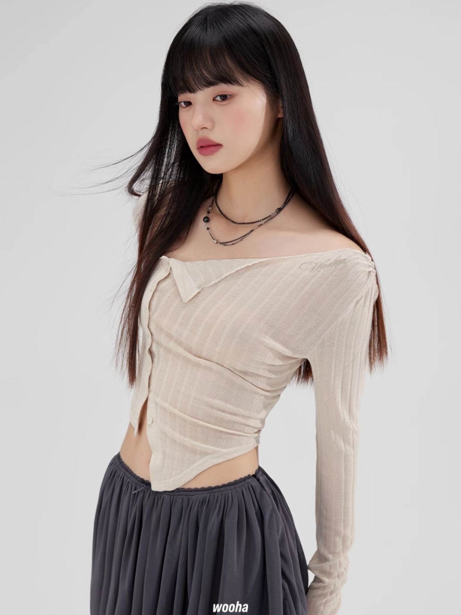 Asymmetry Sleeve-Cut Nichi Unique Knit