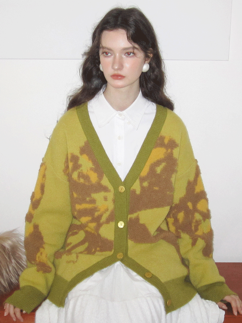 Strick V-Ausschnitt Retro Modern Oversize Cardigan