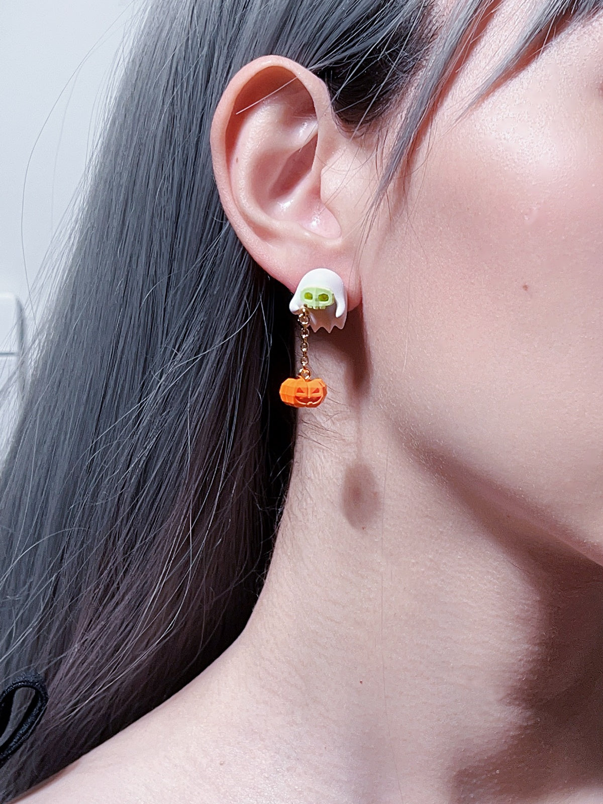 Fluorescence Ghost Pumpkin Pierced&amp;Ear-Clip