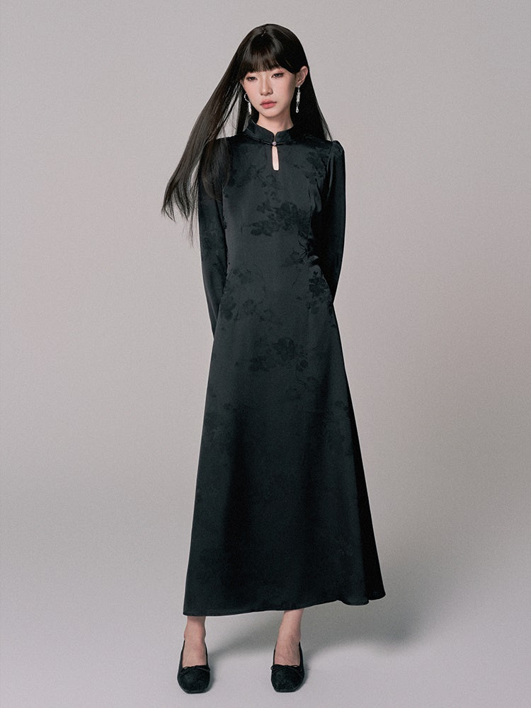 Embroidery Elegant Long China Mao-Collar Dress