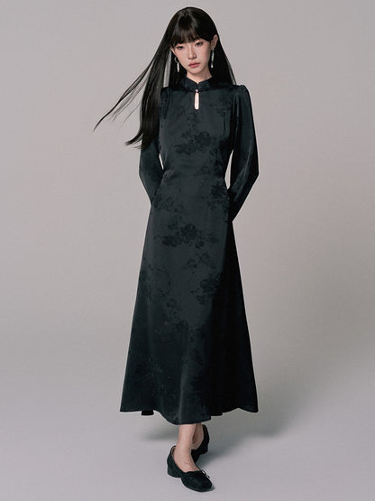 Embroidery Elegant Long China Mao-Collar Dress