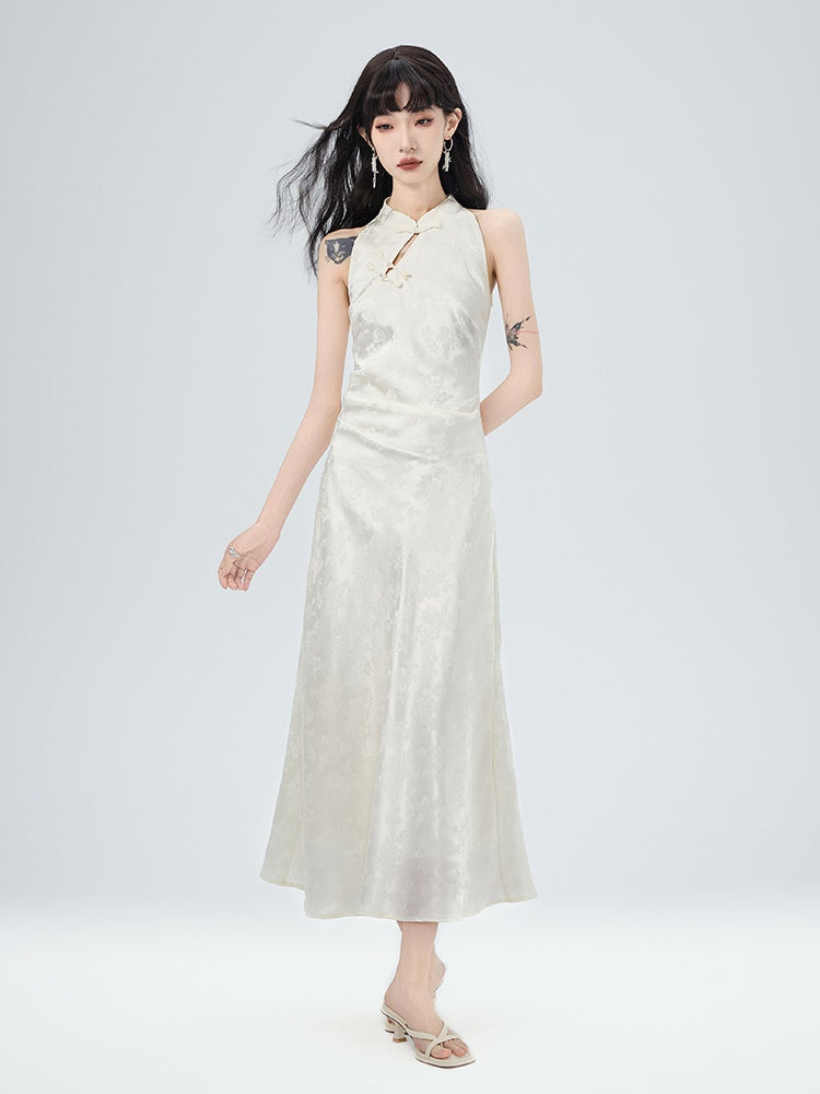 China Embroidery Flower No-Sleeve Flare Long Dress