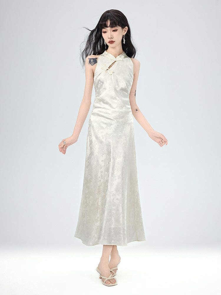 China Embroidery Flower No-Sleeve Flare Long Dress