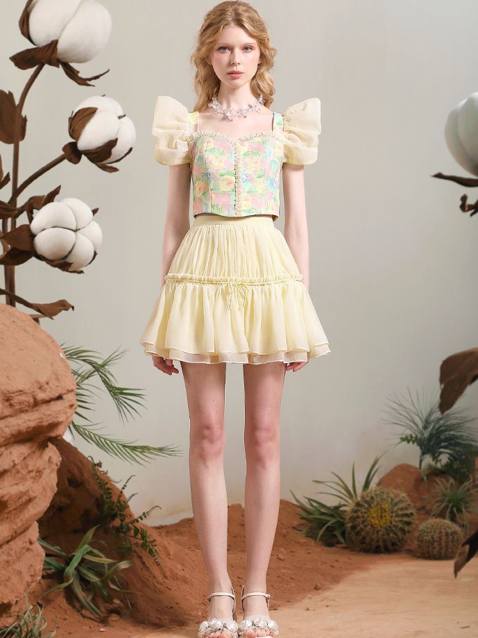 Blouse＆Mini-Skirt Flower Frill Tiered Retro Set-up