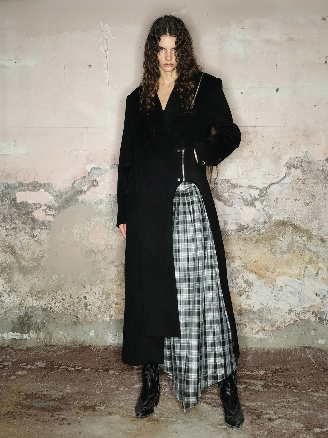 Wool Nichi Asymmetry Long-Coat