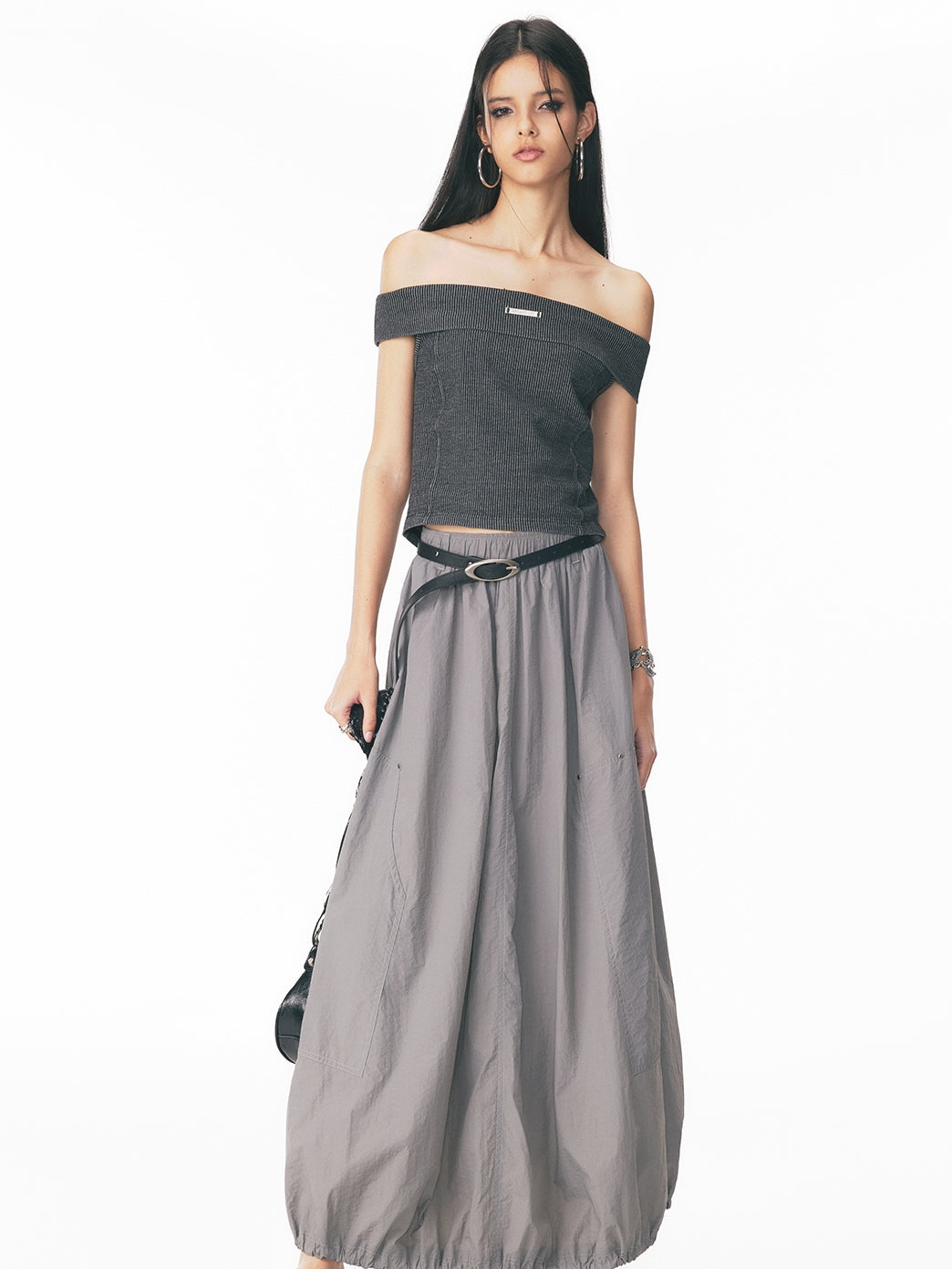 Sommerliche sommerliche Bare-Top-Off-Shoulder