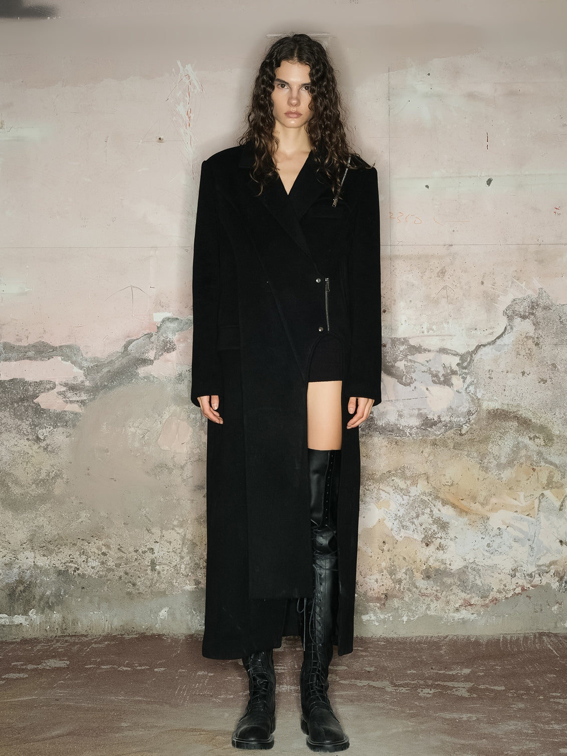 Wool Nichi Asymmetry Long-Coat