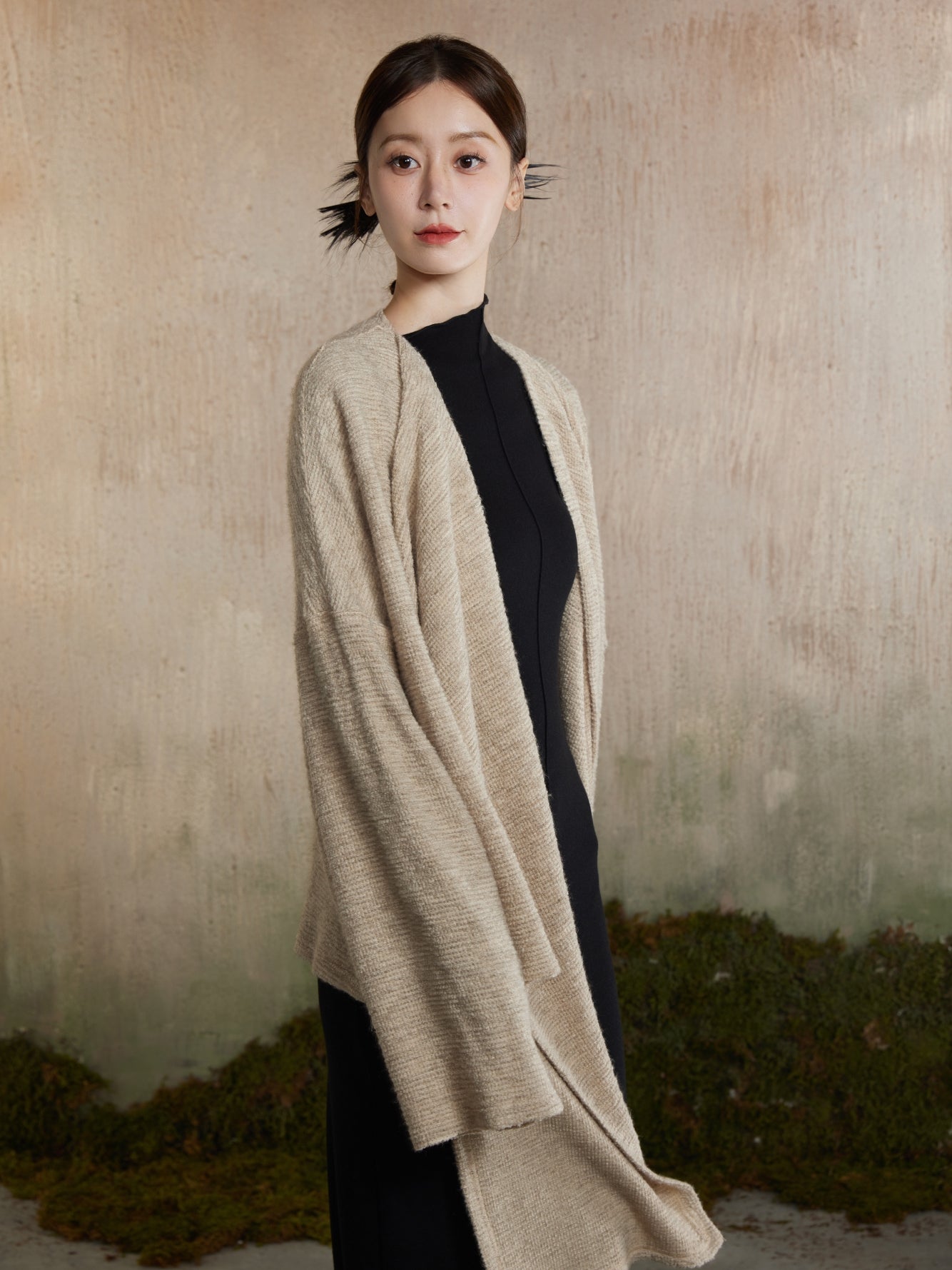 Nichi Short Asymmetry Shawl Knit