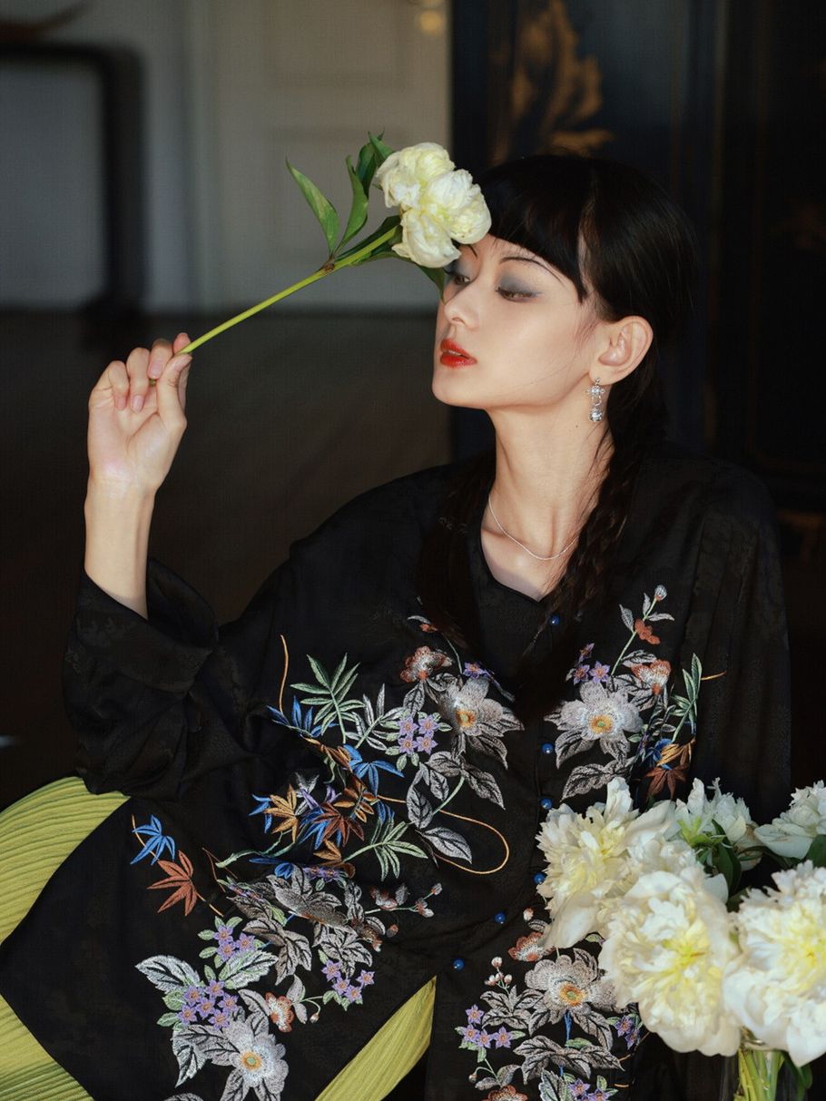 Embroidery Flower Oversize Colorful Shirt