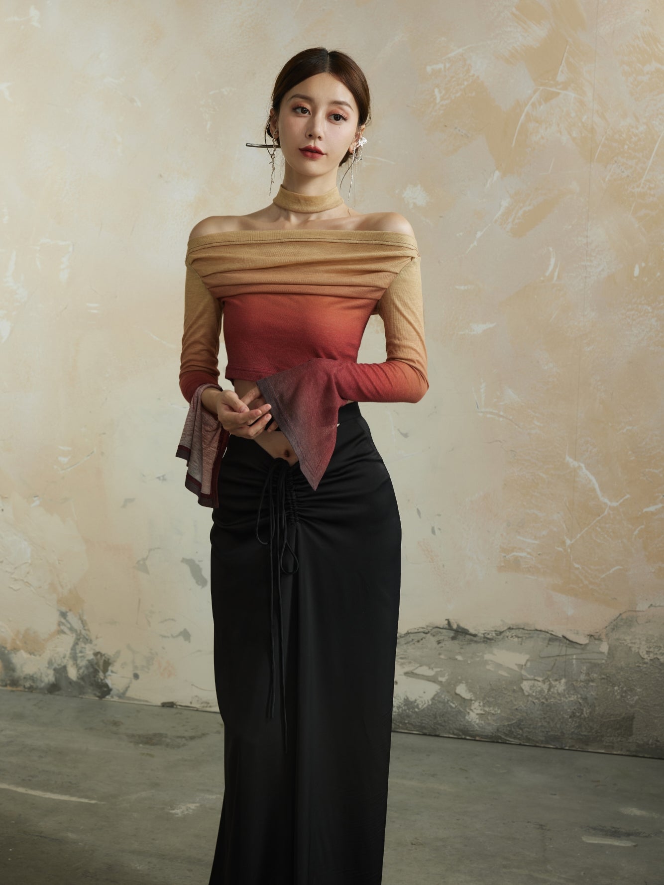 Flare-Sleeve Off-Shoulder Gradation Drape Elegant Tops