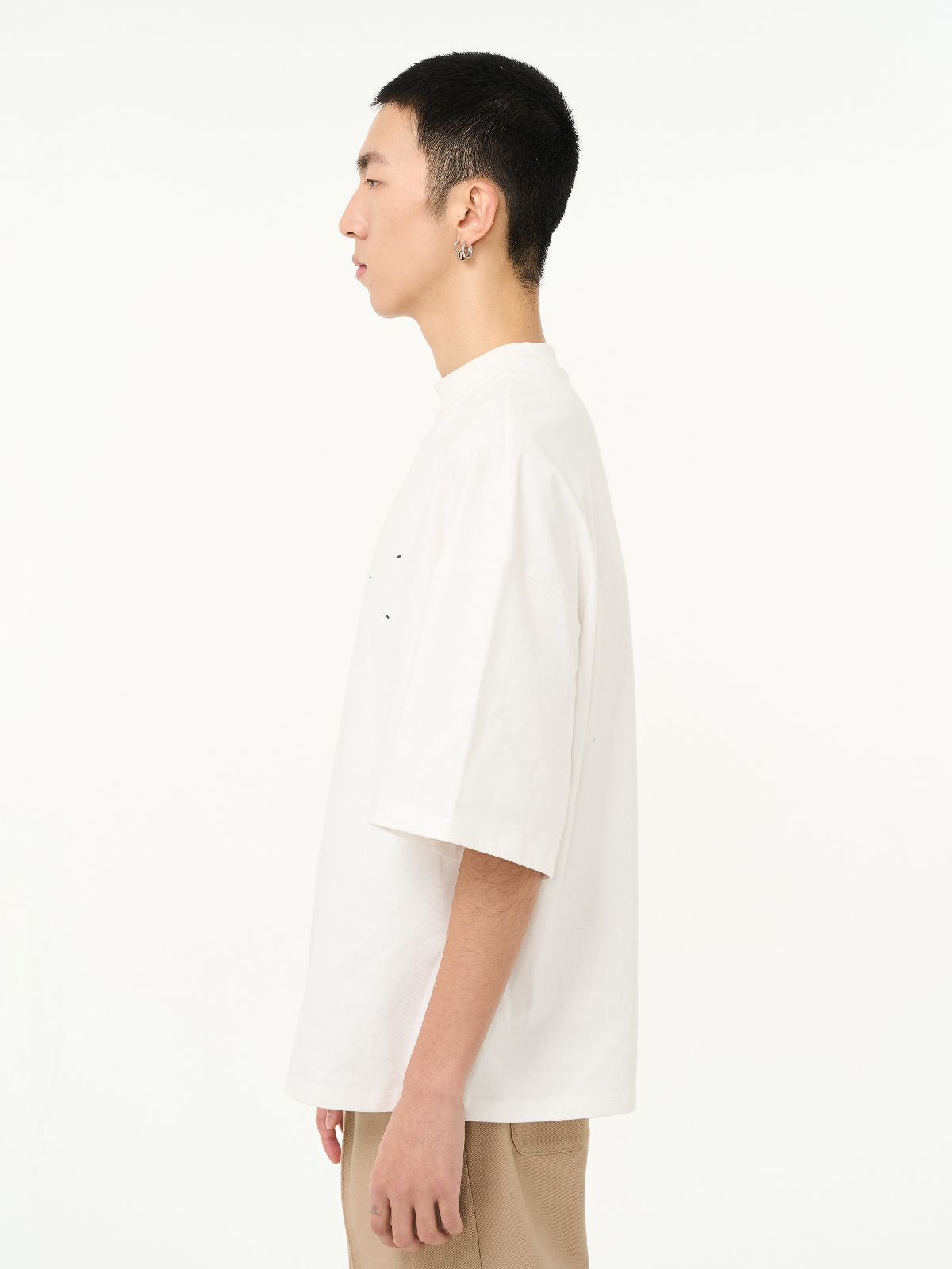 Simple Nichi Modern Crew-Neck T-Shirt