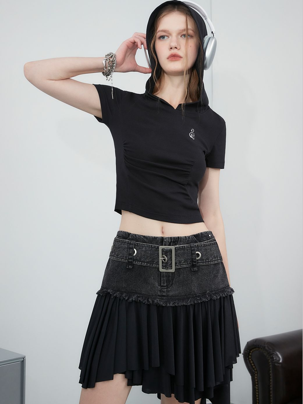 Denim Mix PLEATS BELT ASYMMETRY SKIRT