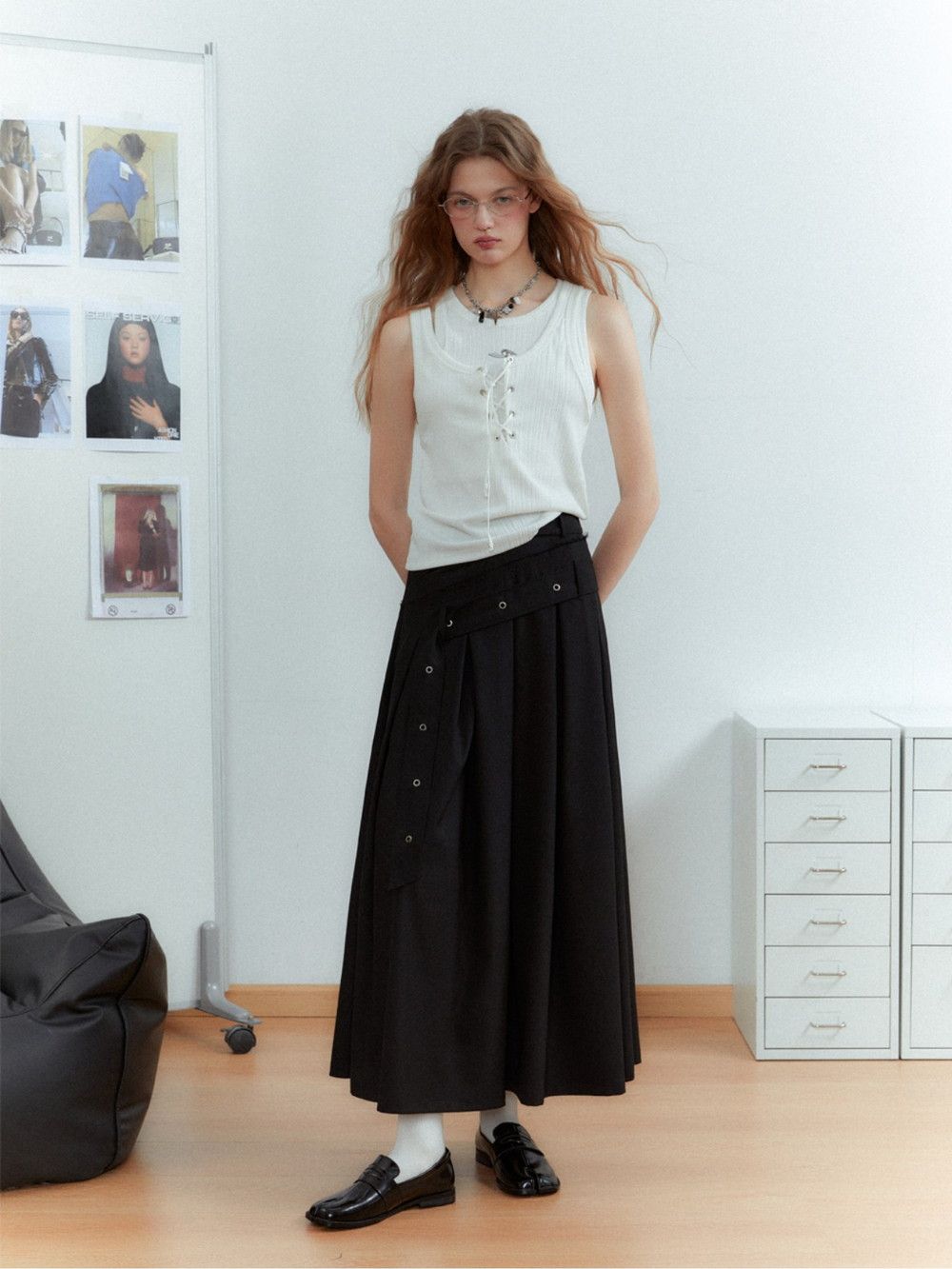 Plain PLEATS SIMPLE FLARE LONG-SKIRT