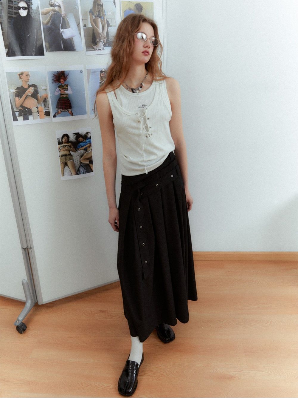 Plain PLEATS SIMPLE FLARE LONG-SKIRT