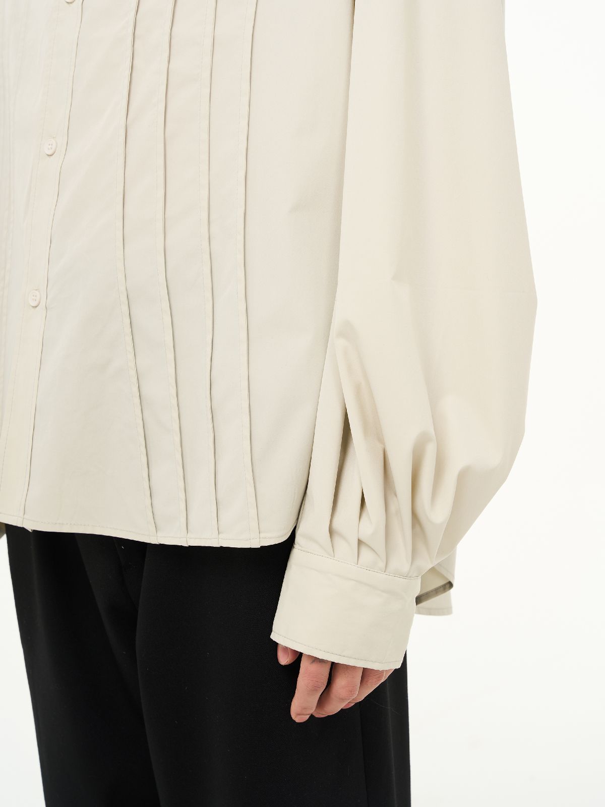 Pleats Balloon-sleeve Oversize Shirt