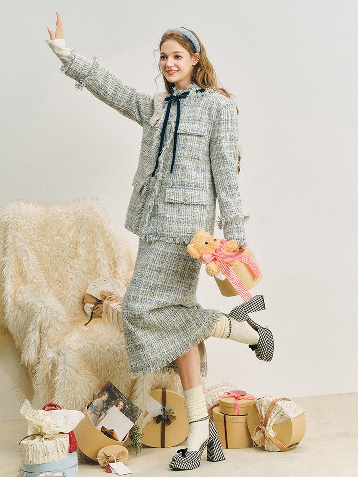 Loose Silhouette Tweed No-Collar Jacket ＆ Mid-Length Skirt