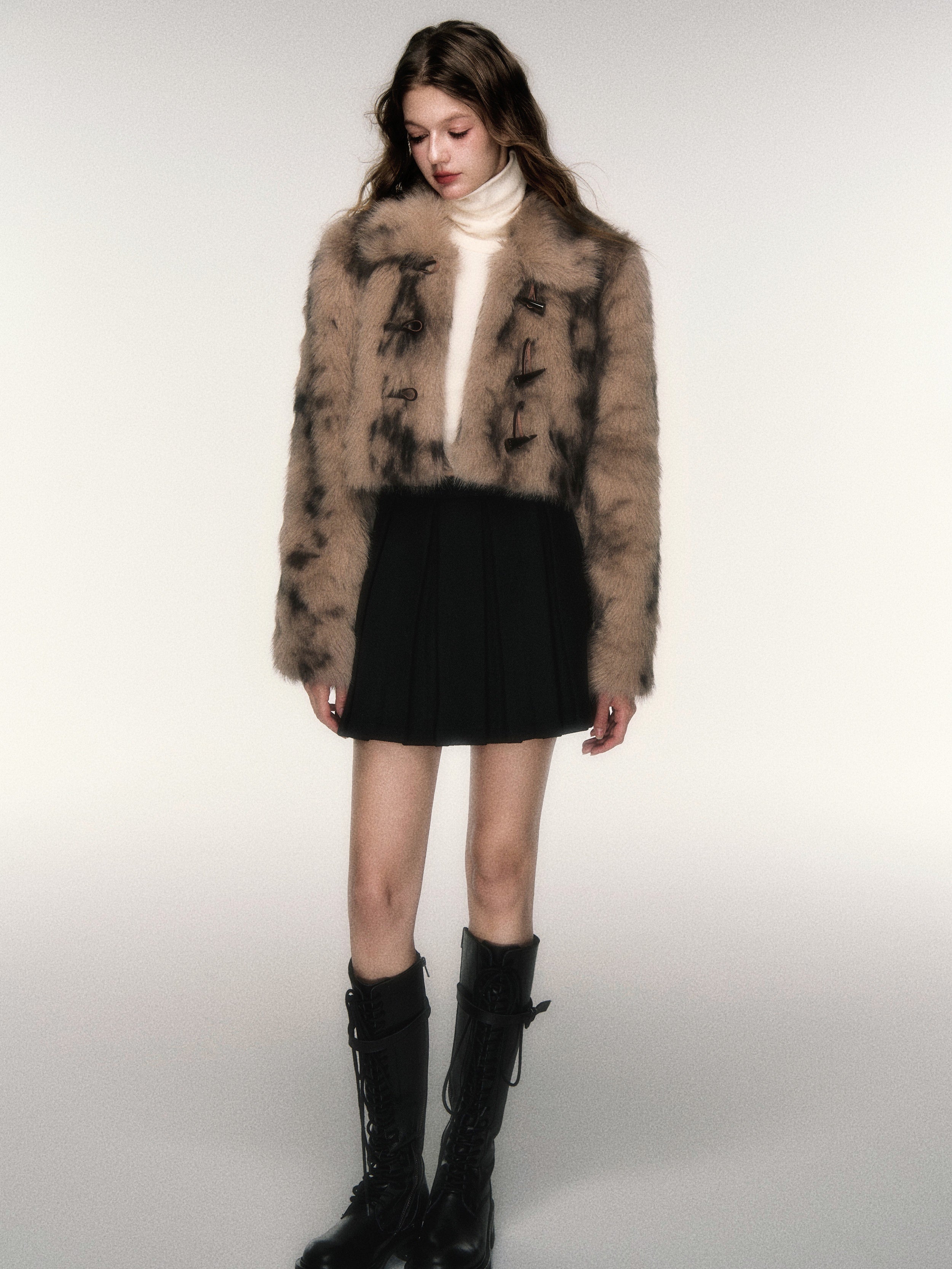 Horn Button Short Leopard Print Imitation Fur Jacket