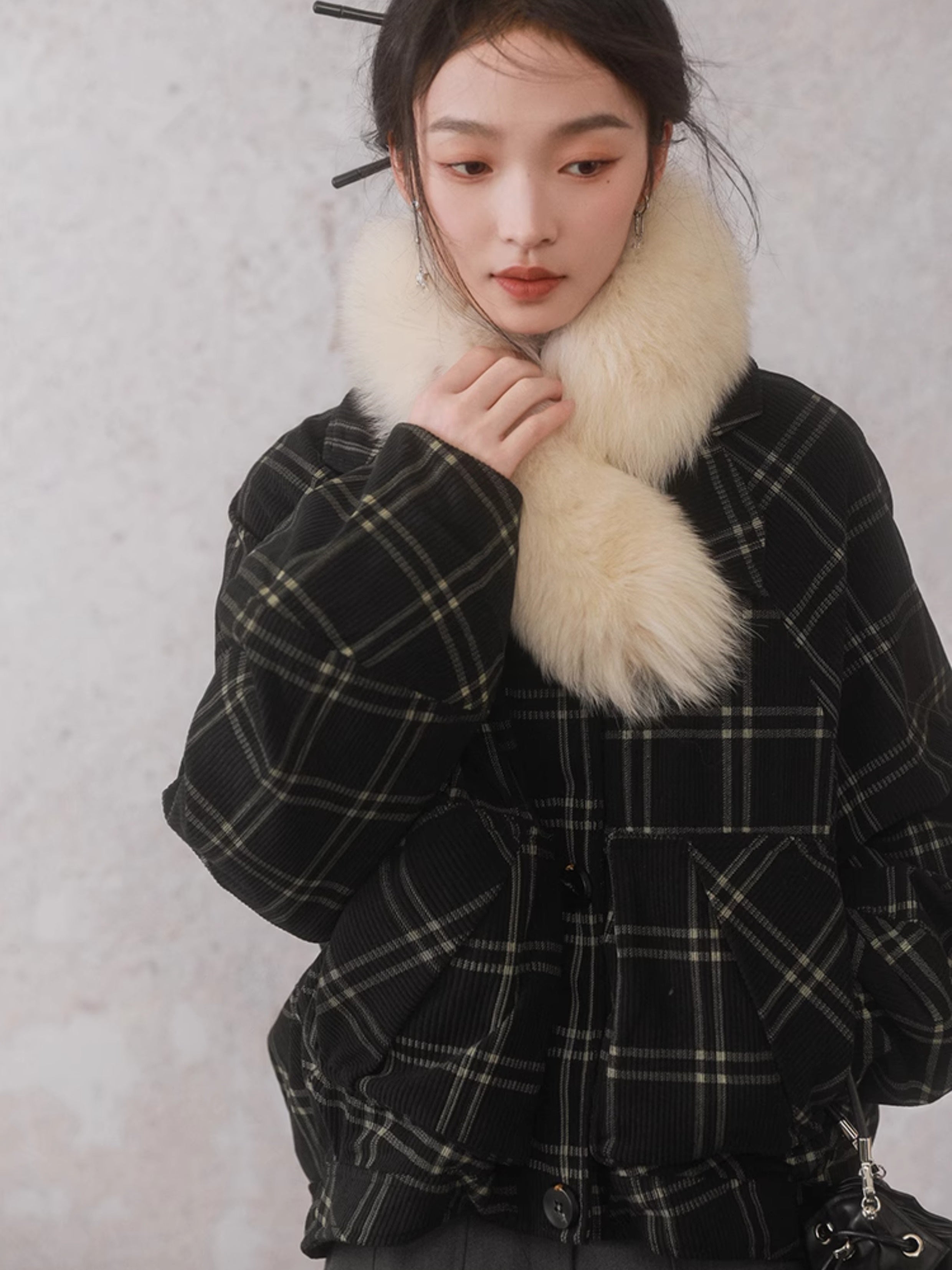 Furlar abnehmbares Design Plaid Cord Down Jacke