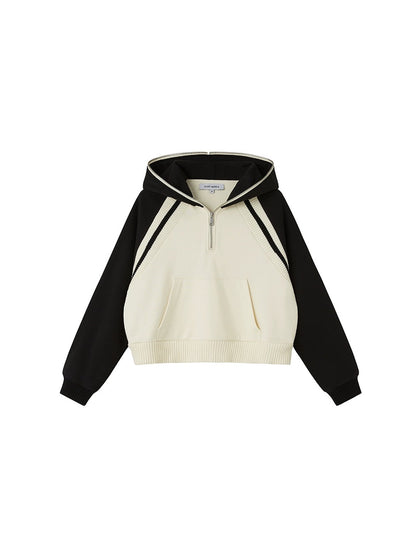 Half-ZIP Hooded Sweat Pullover＆ Line Skirt