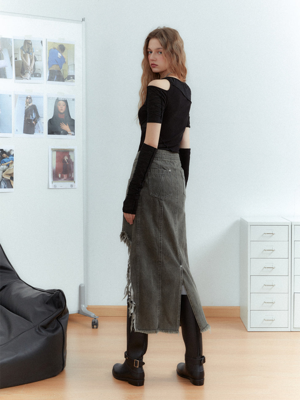 Denim Asymmetry Nichi Vintage Faded Long-Skirt