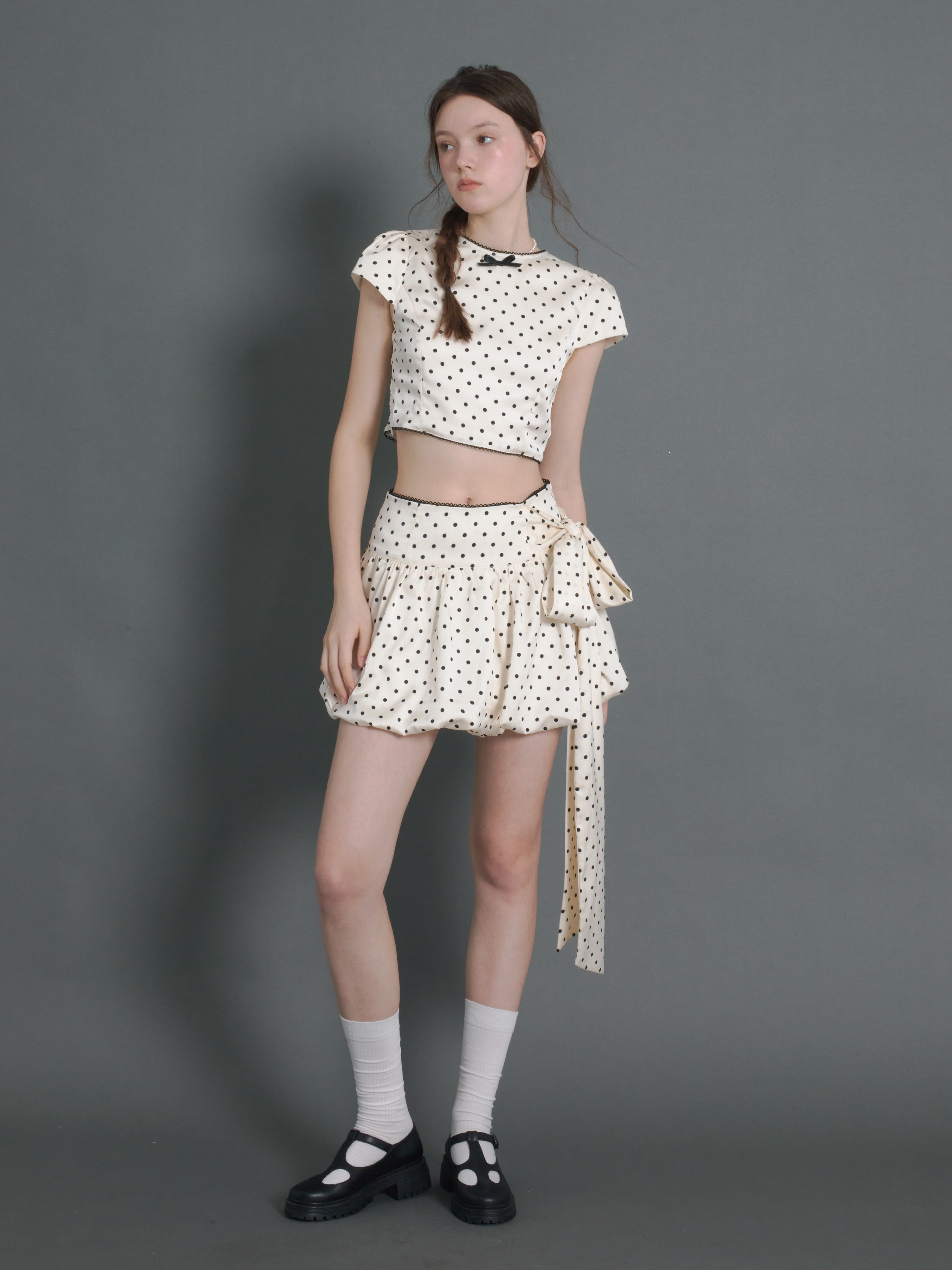 Polka Dot Short Sleeve Cropped Top ＆ Ribbon Bud Skirt