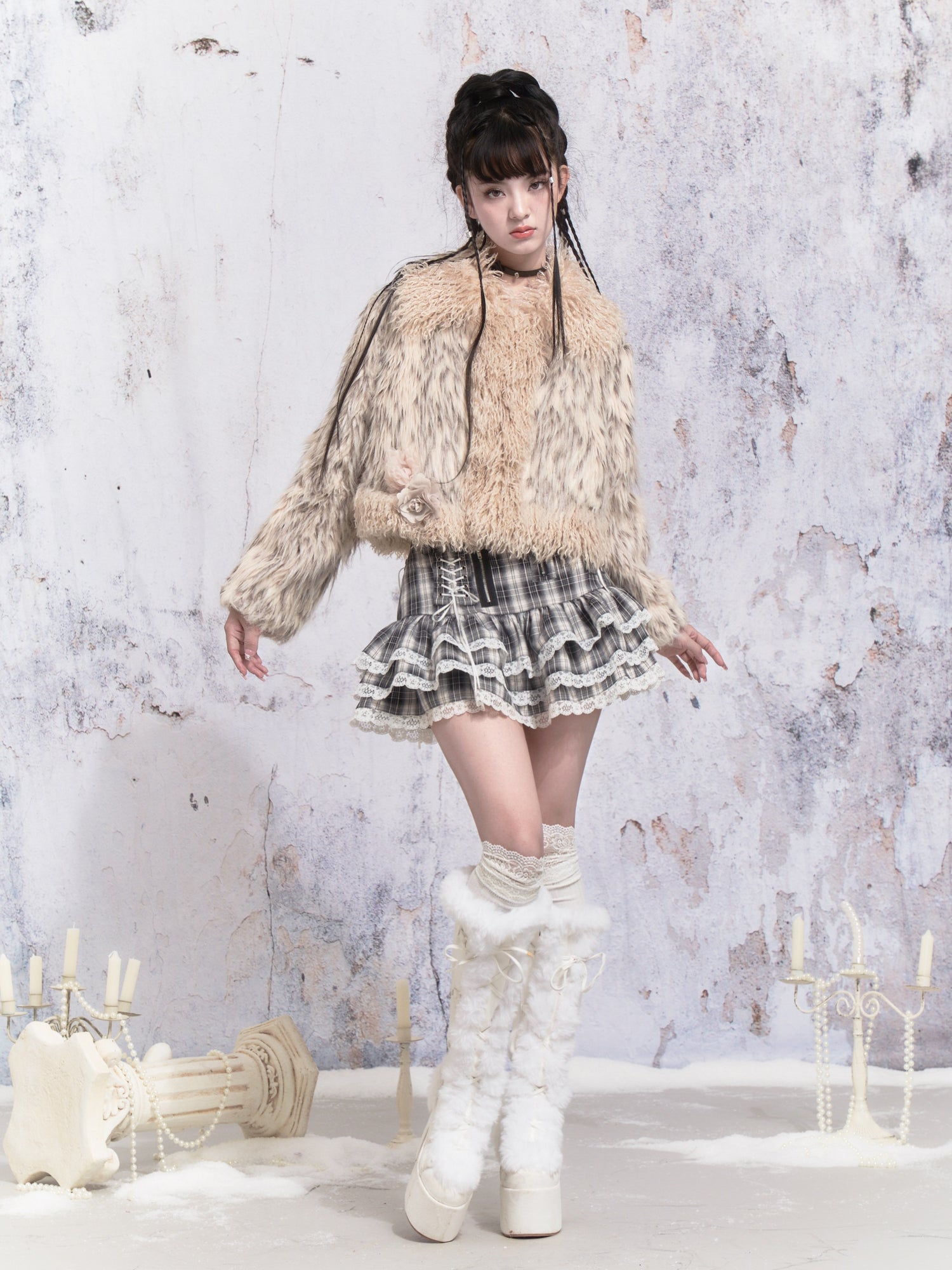 Flower Accent Stitching Fur Short Coat