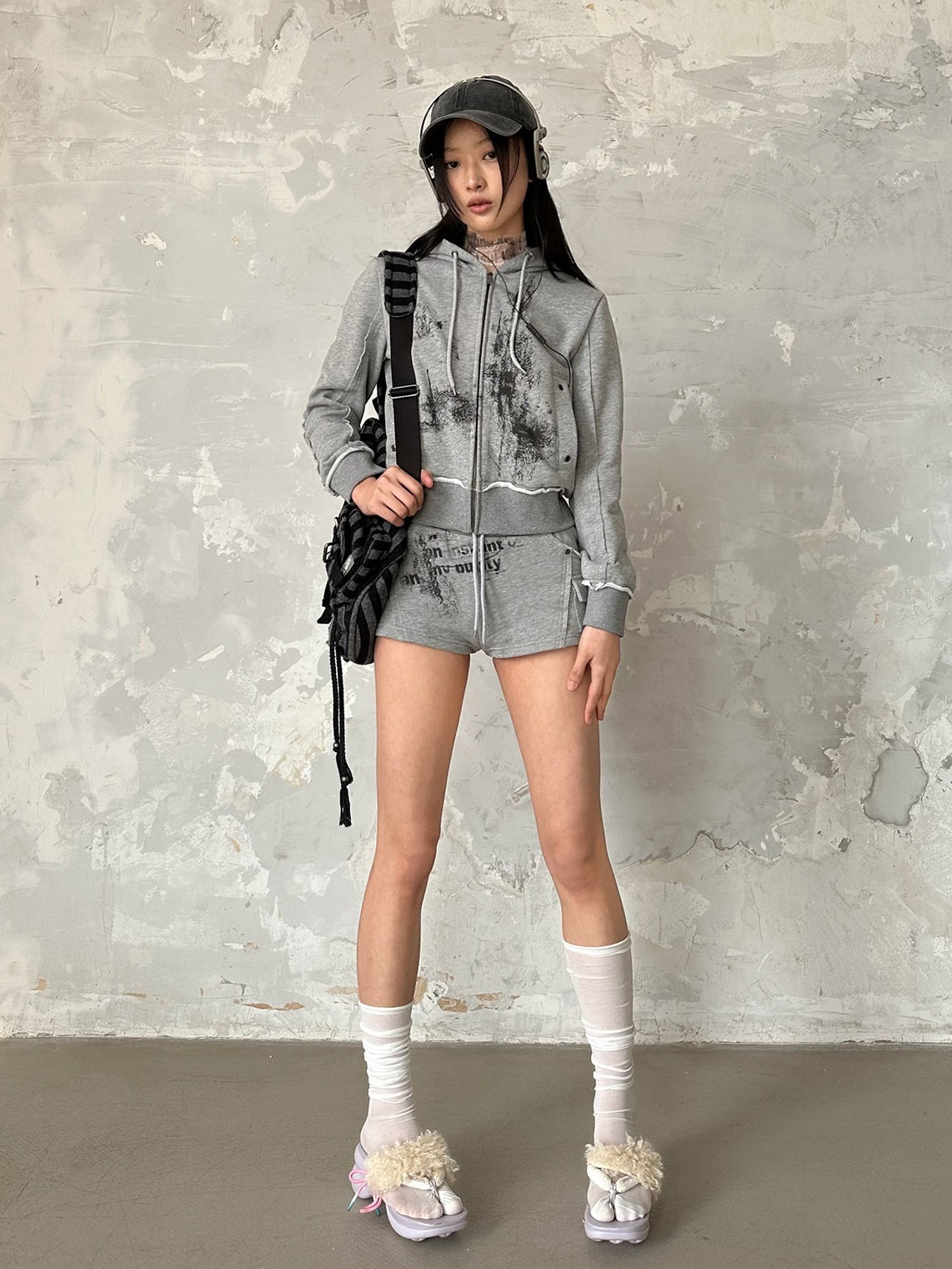 Printed Short Hooded Parka ＆ Shorts