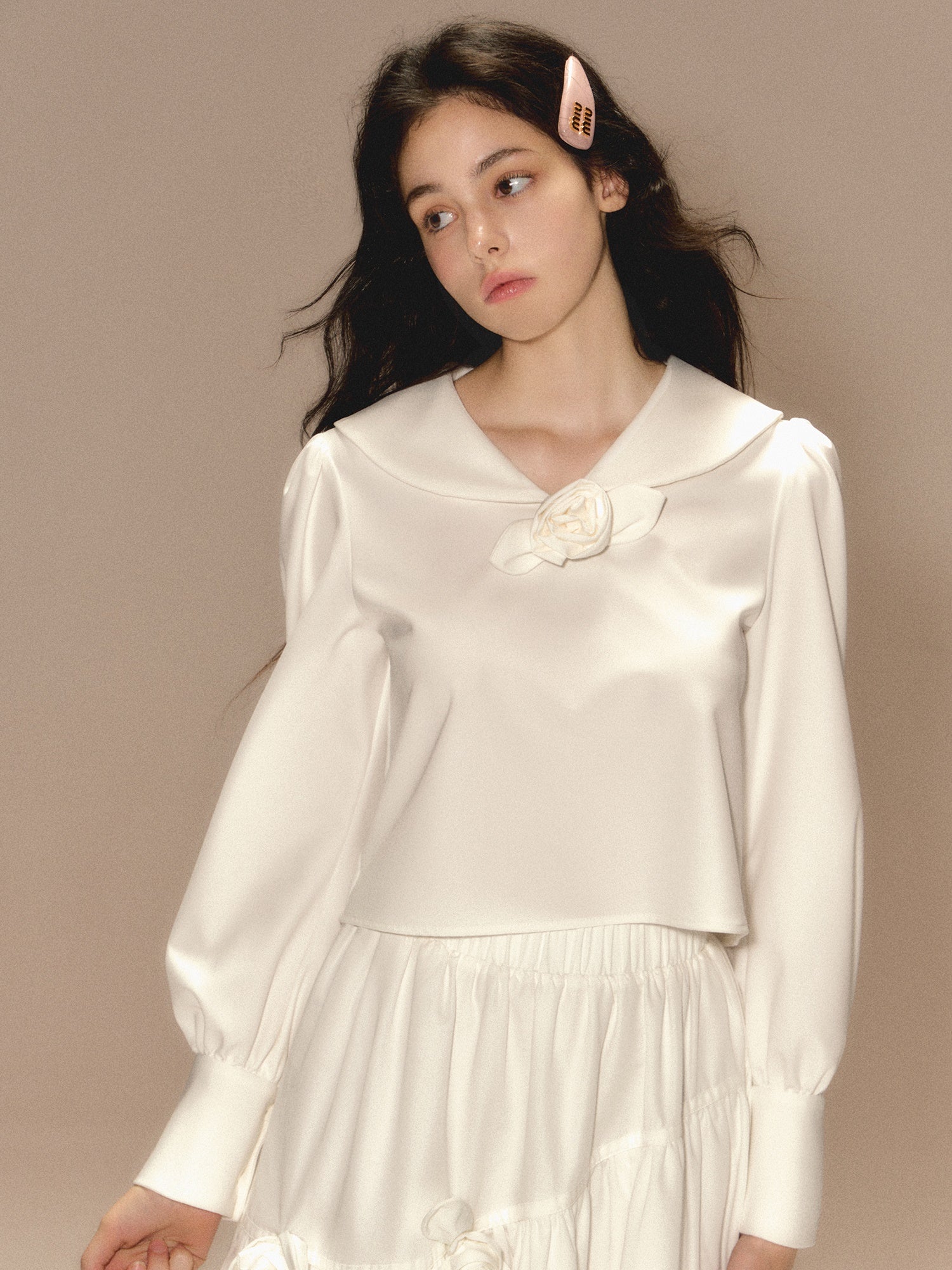 Three-dimensional Rose Doll Collar Long Sleeve Shirt