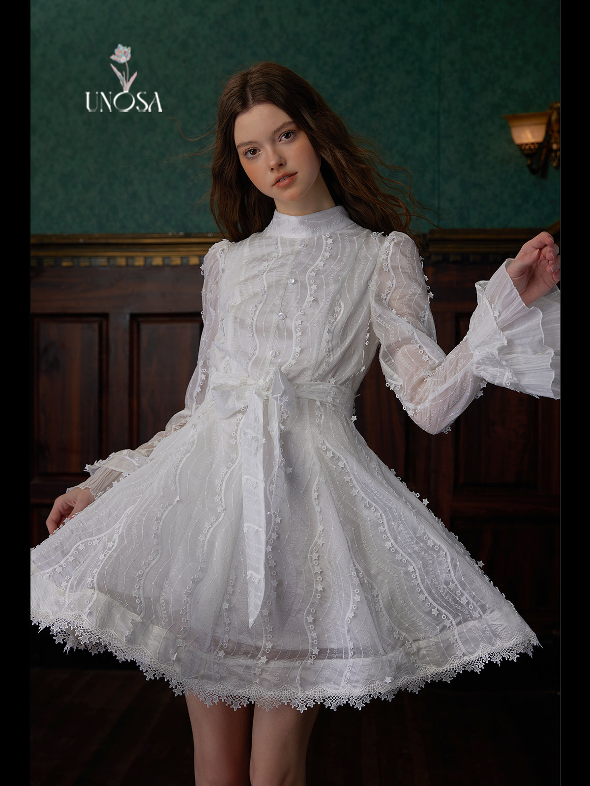 Waist Ribbon Long-sleeved Lace Dress