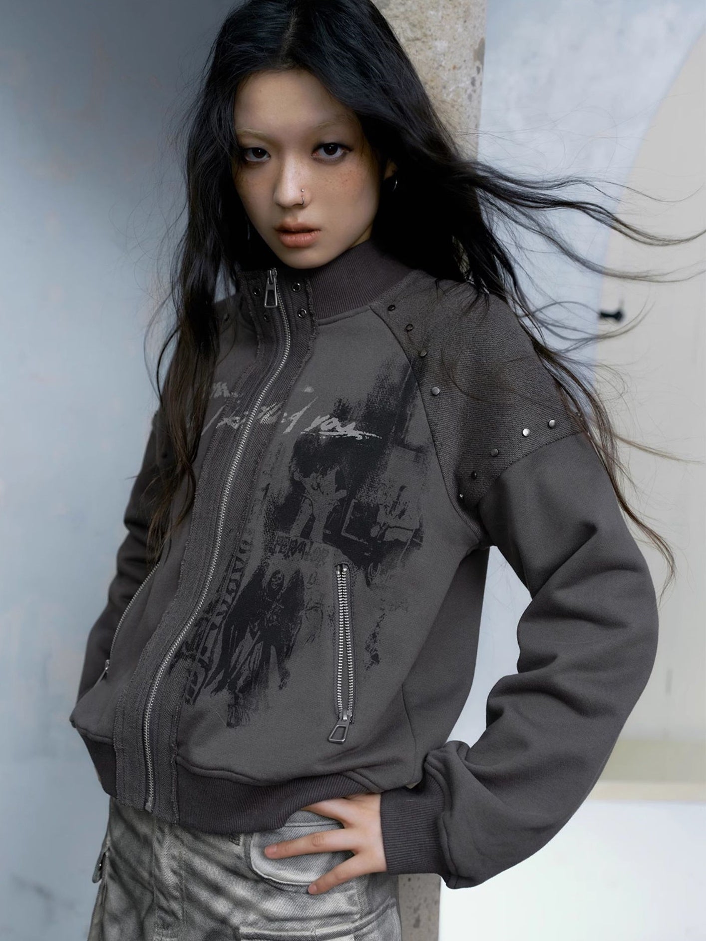 Rivet Graffiti ZIP-Up Sweat Jacket