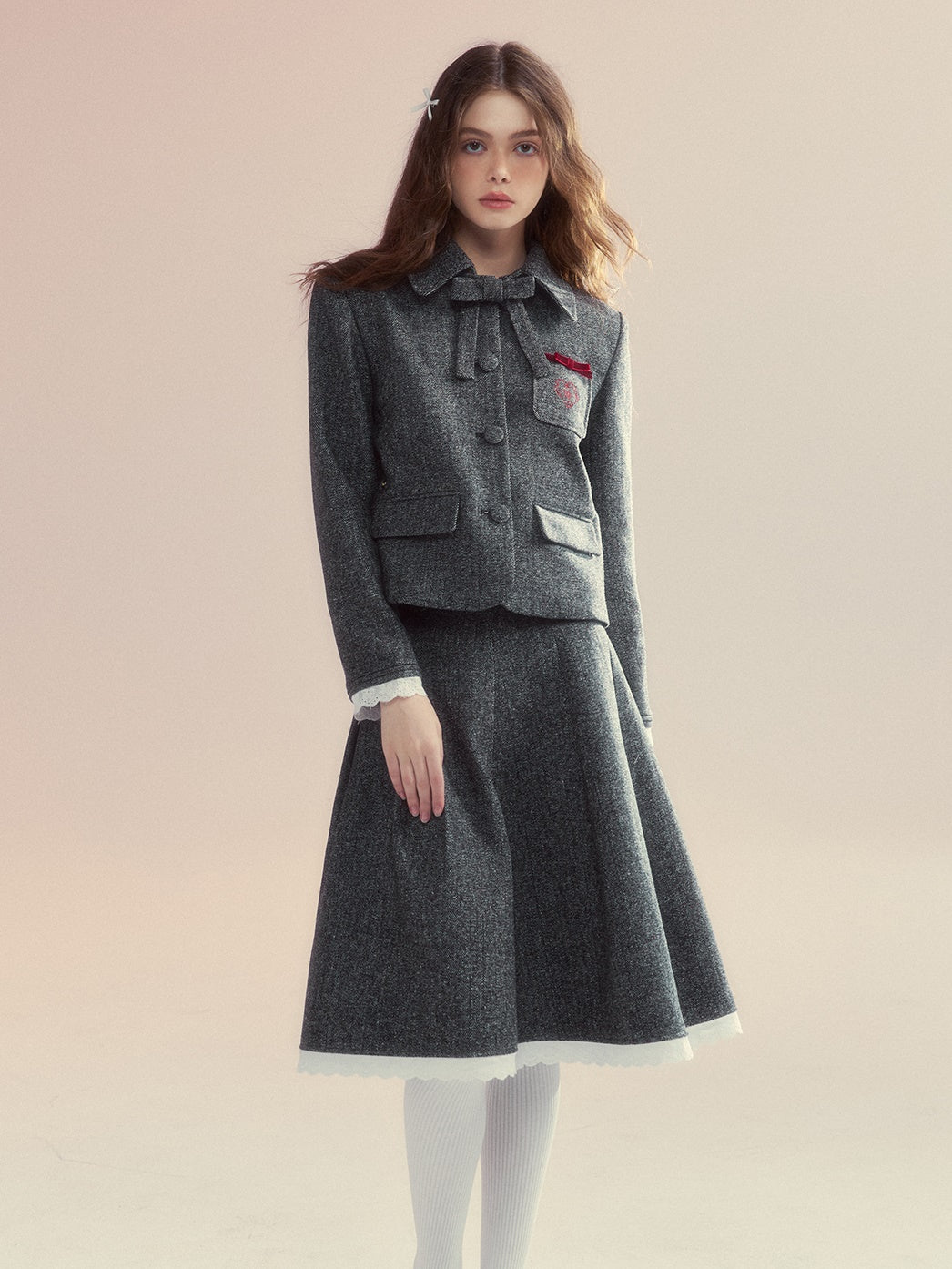 Embroidery Ribbon Short Jacket ＆ Mid-Length Tuck Pleated Skirt