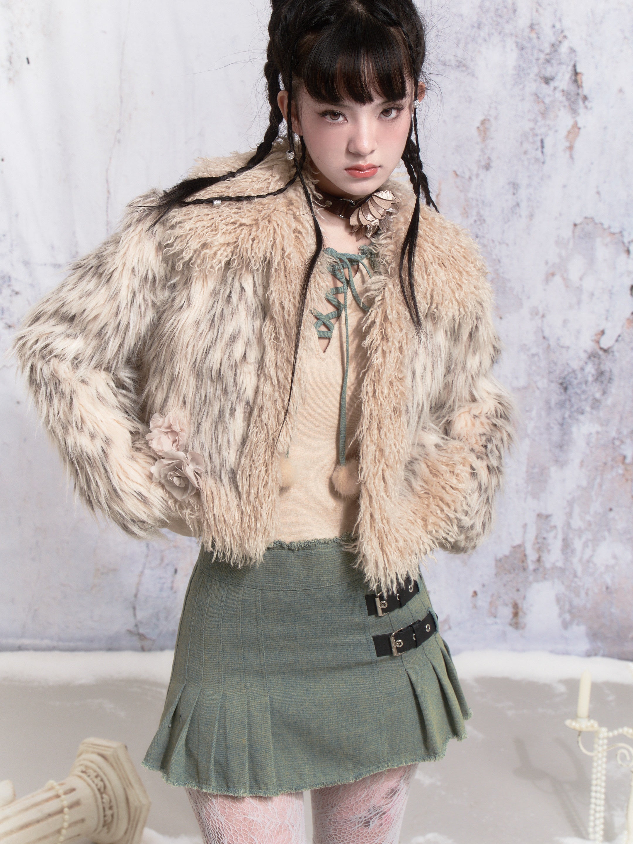 Flower Accent Stitching Fur Short Coat