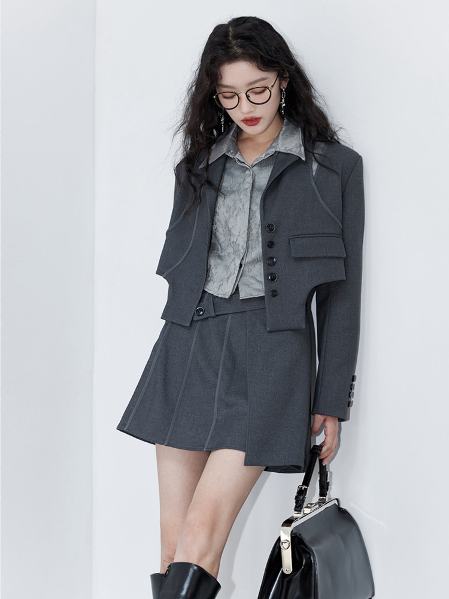 College Style Design Jacket ＆ Pleated Skirt ＆ Jacquard Shirt