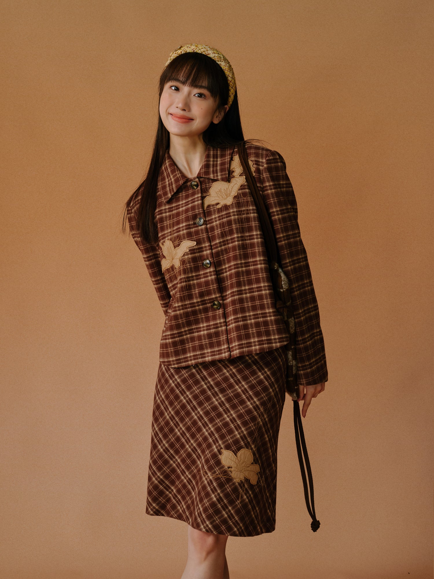 Iris Embroidered Plaid Jacket ＆ Skirt