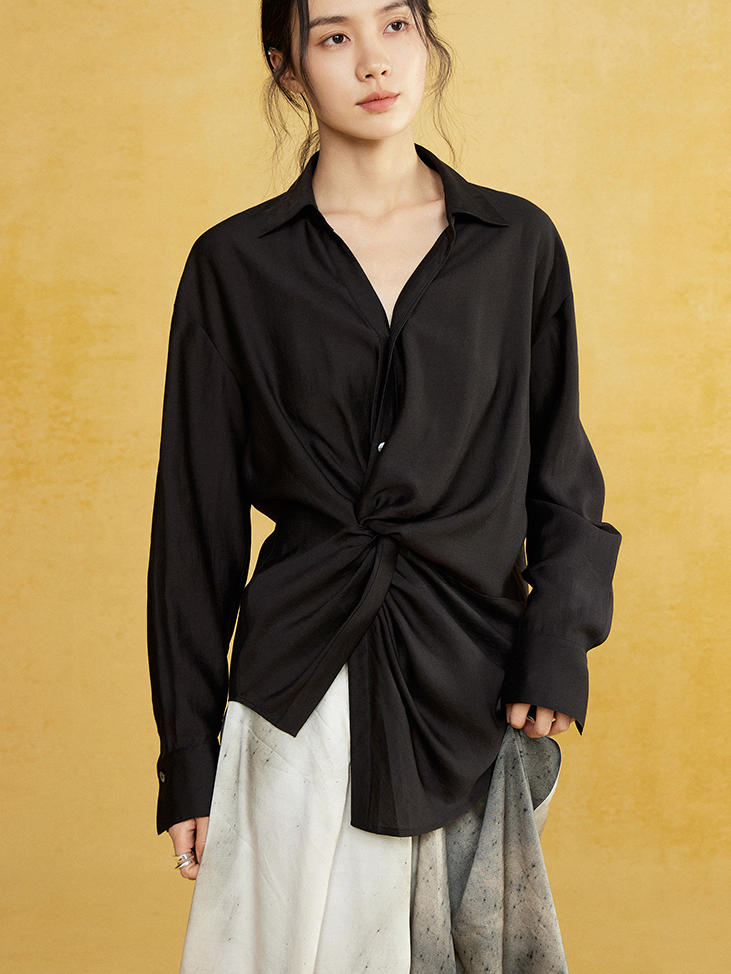 Placket Twisted Button-down Shirt