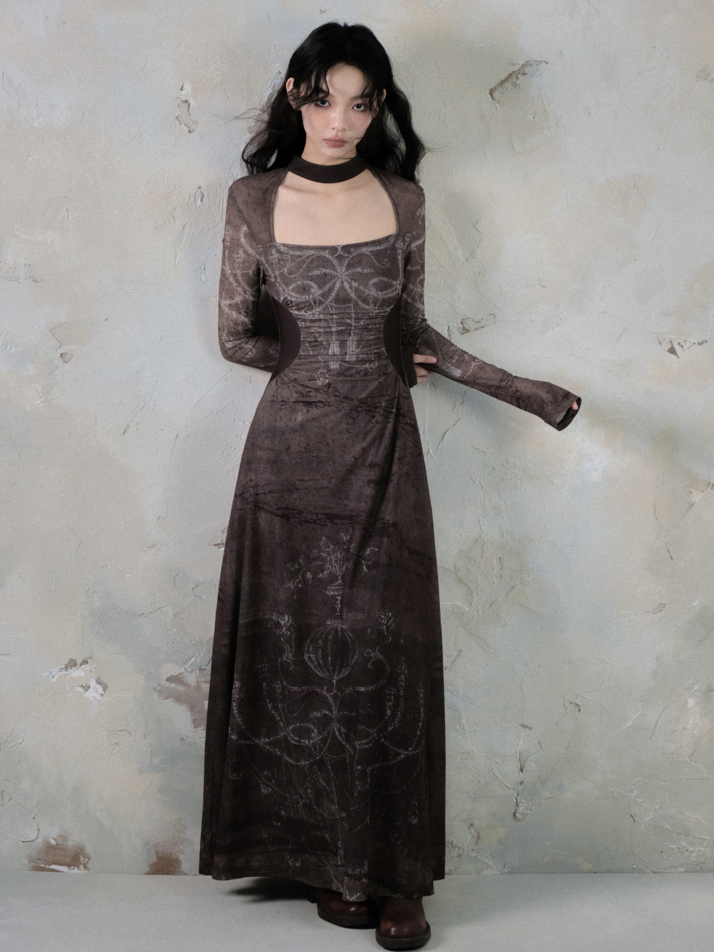 Choker-Neck Long Sleeve Printed Long Dress Choker-Neck Long Sleeve Printed Long Dress
