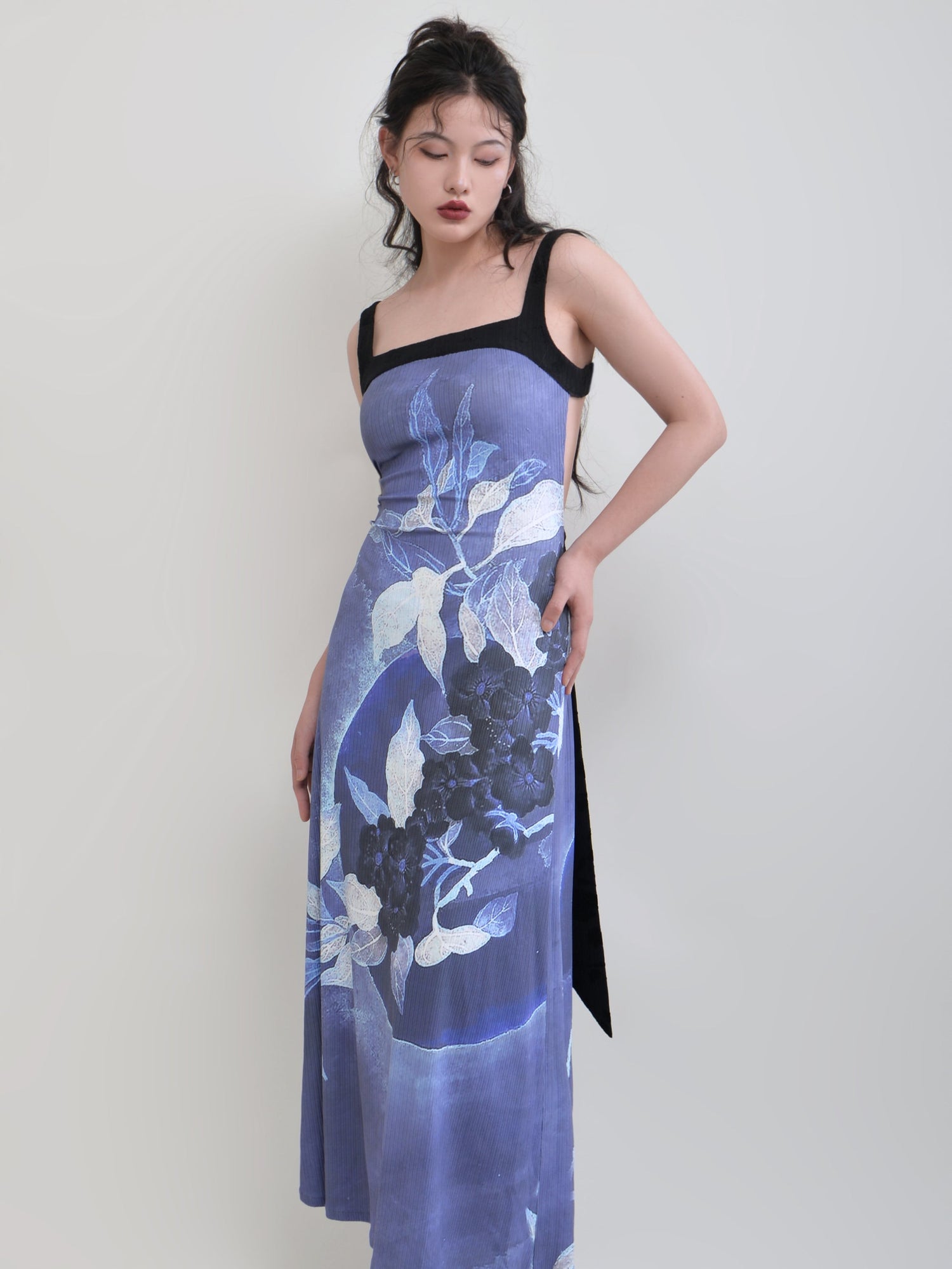 Chinese Style Printing Backless Bow Sleeveless Dress