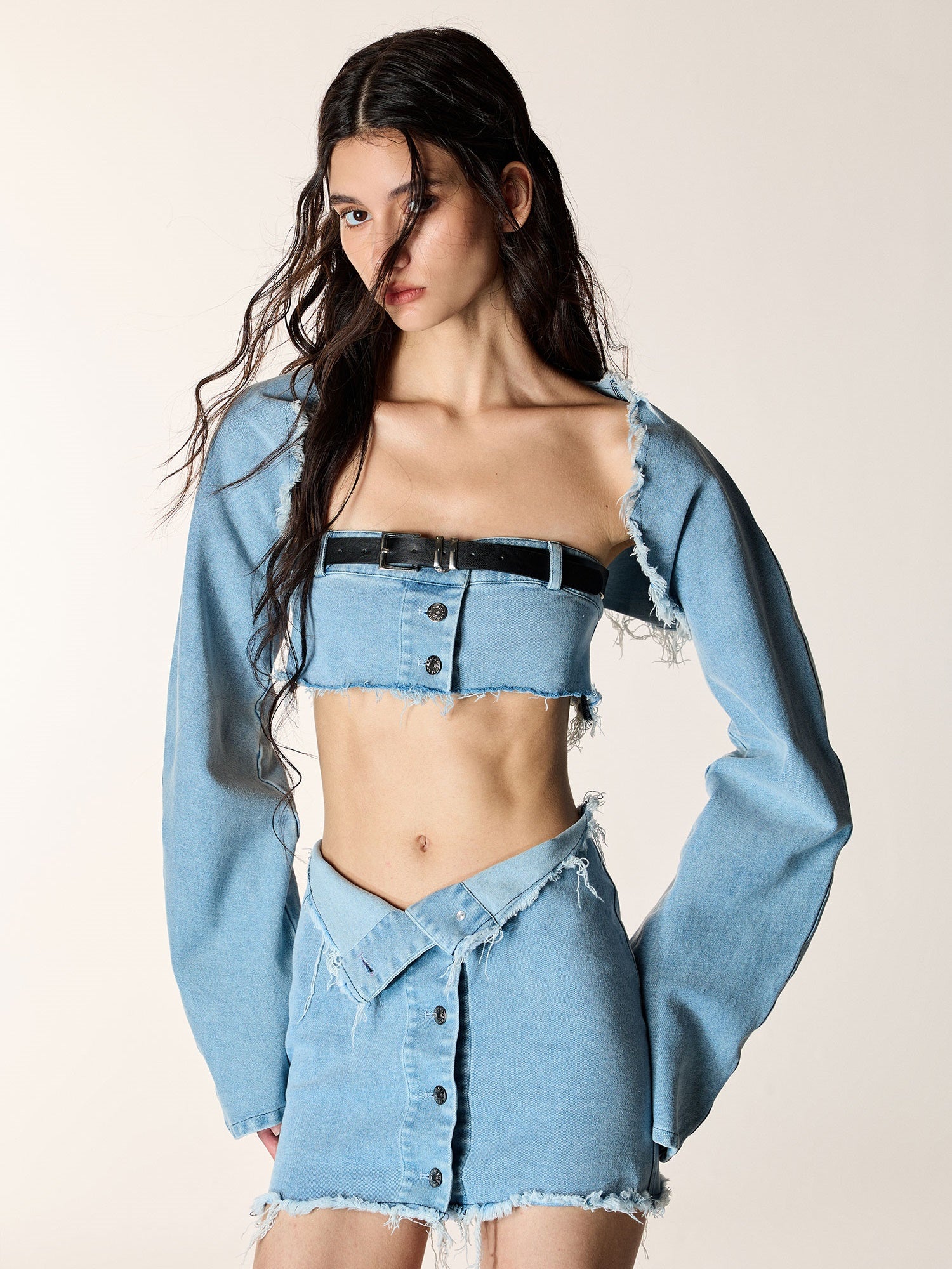 Leicht gewaschener Denim Bolero &amp; Tube Top &amp; Micro Minirock