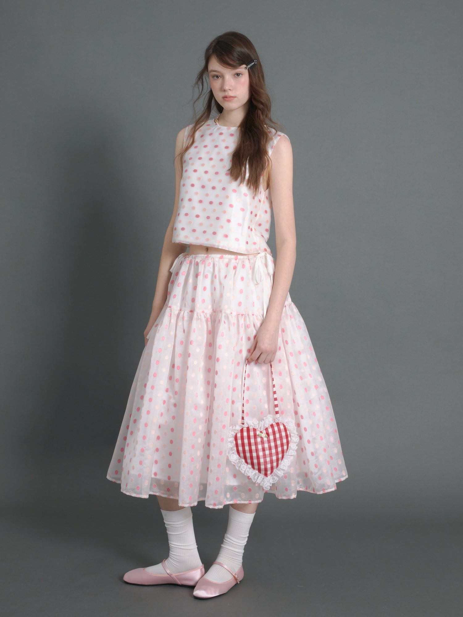 Polka Dot Sleeveless Back Ribbon Top ＆ Gather Fluffy Skirt