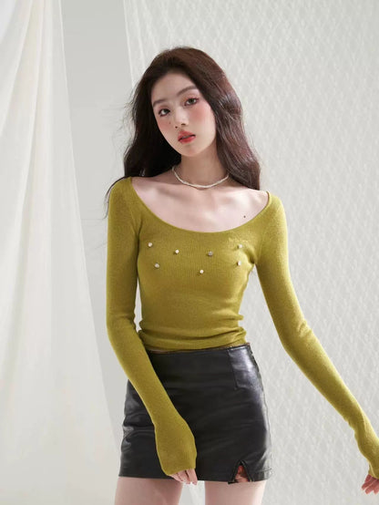 Round Neck Bijou Slim Knitted Top