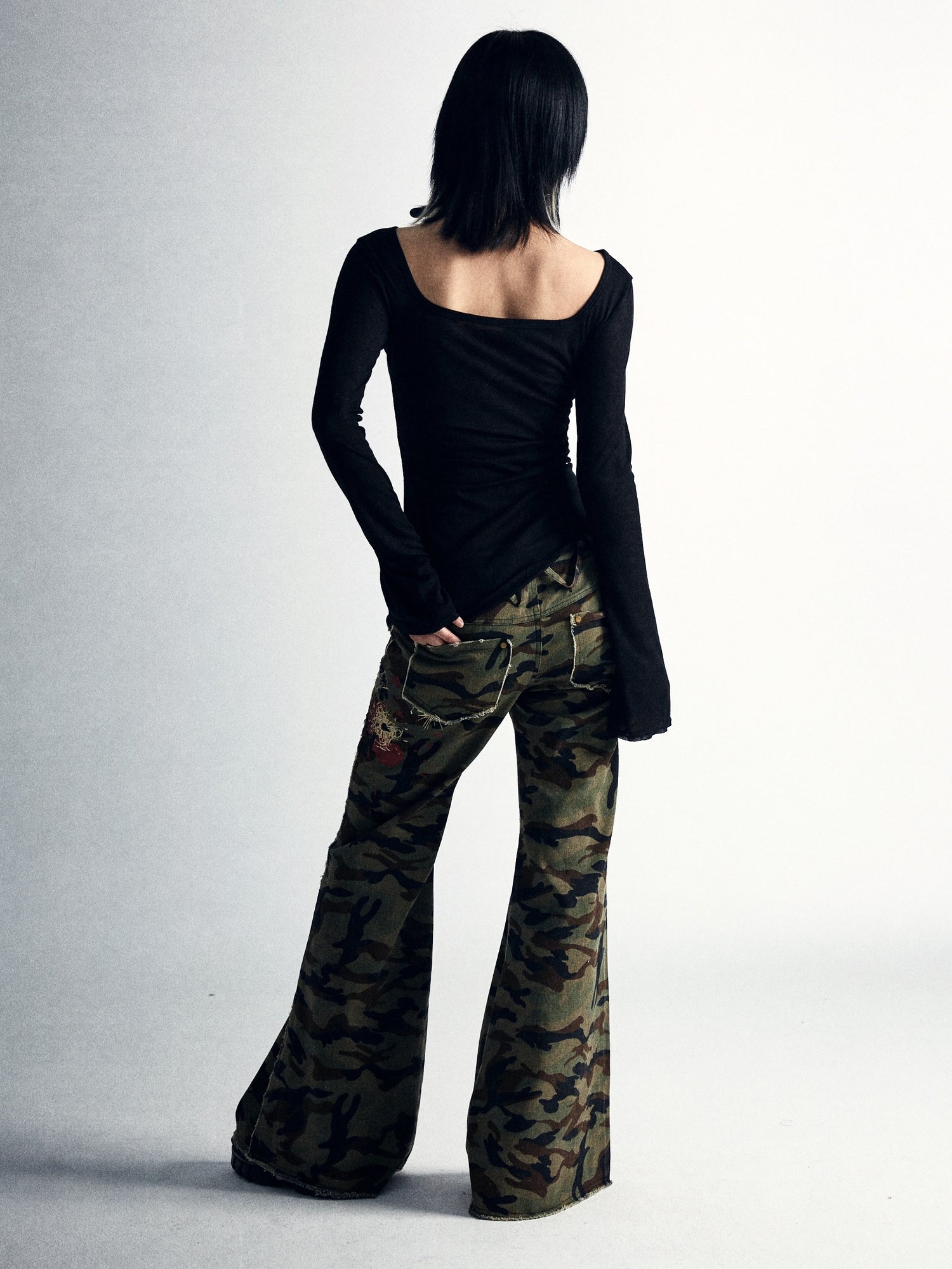 Low-Waisted Camouflage Flared Pants